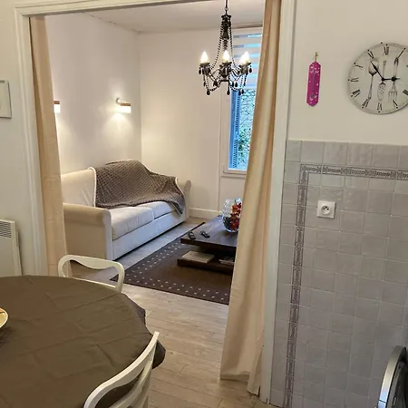 A - Confort Et Proximite Du Suquet Apartmán
